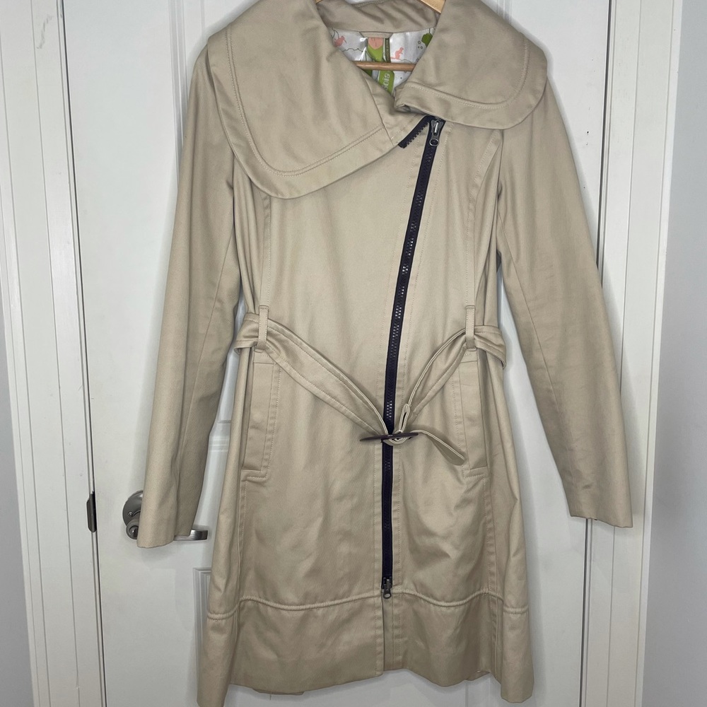Soia & Kyo Beige Trench Coat with Asymmetric Zipper
